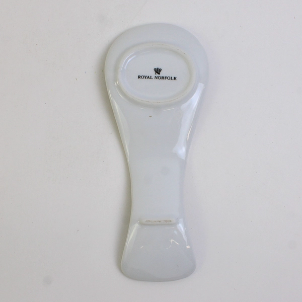 Royal Norfolk 8" Christmas Holly & Berries Spoon Rest 