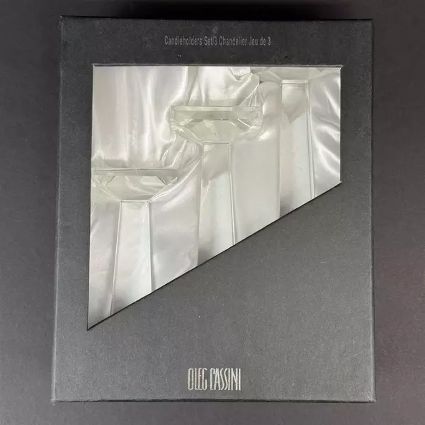 3-Piece OLEG CASSINI Graduated Size Alanna Clear Pillar Crystal Candlesticks