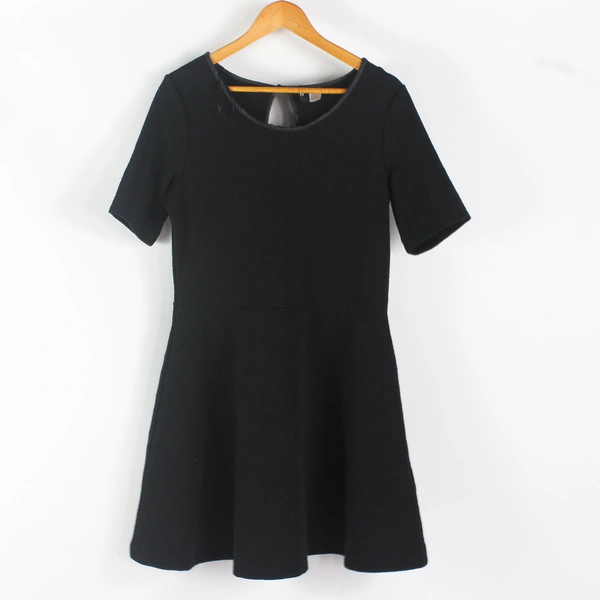 A Lot of 3 H&M Divided Women's Dresses 2 Floral Print & 1 Black Size 14