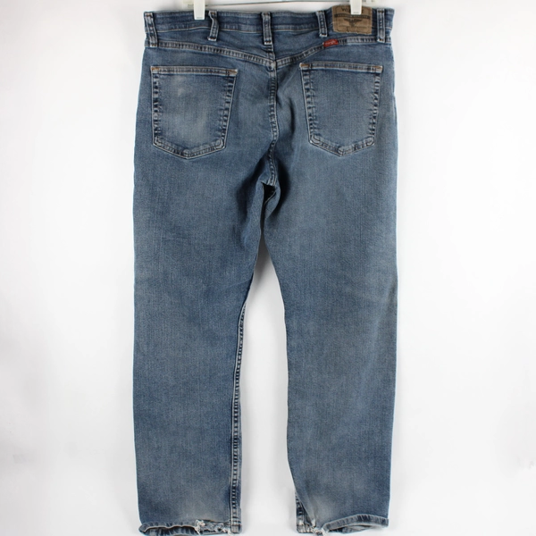 Wrangler Men's 36/29 Bootcut Medium Wash Denim Jeans