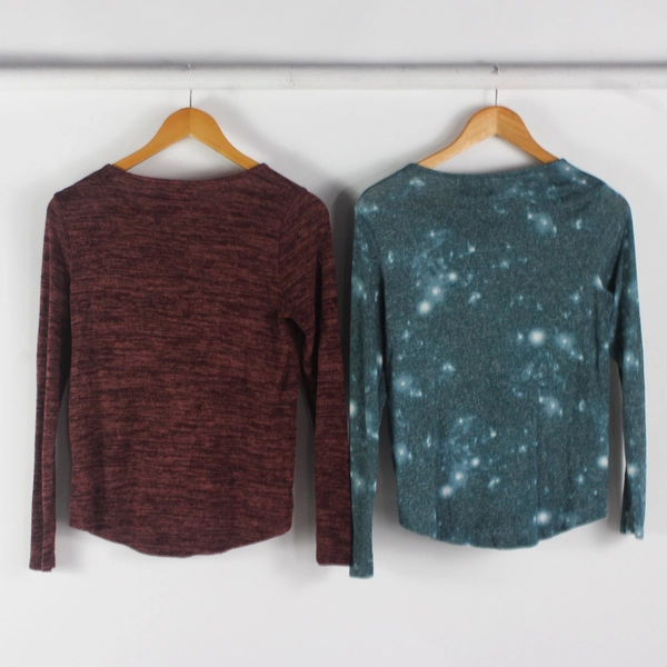 Lot of 2 Old Navy Juniors XL (14-16) Stretchy Long Sleeve Fitted Shirts