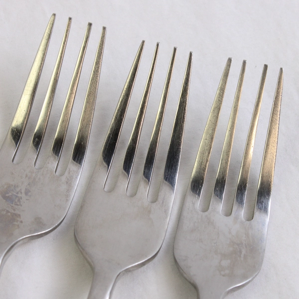 Lot of 3 Retroneu Roadway Stainless Steel 18/10 Dinner Forks 8 Inches