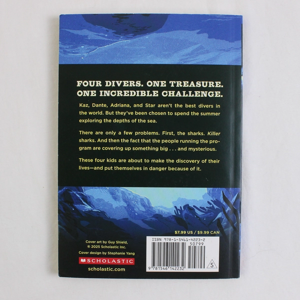 Dive Book #1: The Discovery by Gordon Korman, 2025 SC Scholastic 