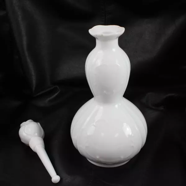 Vintage Rynne China White Glass Cologne Bottle