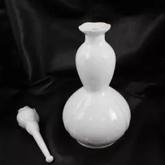 Vintage Rynne China White Glass Cologne Bottle