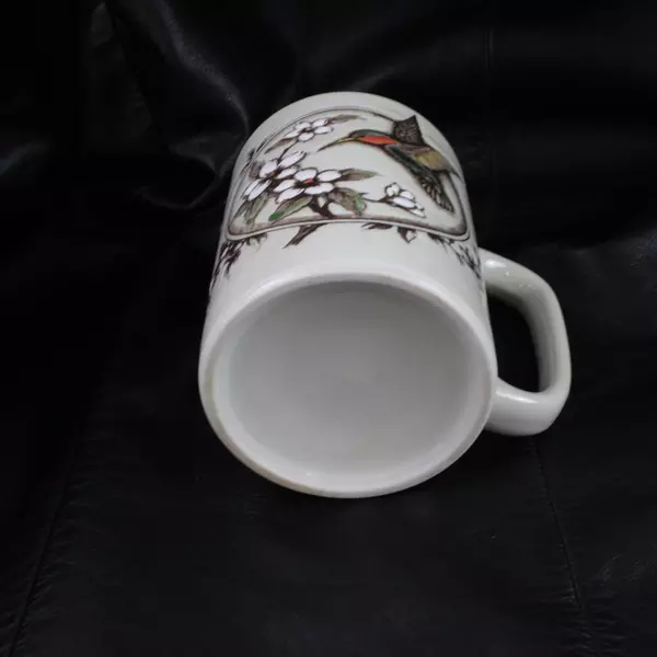 Otagiri Ceramic Embossed Hummingbirds Flowers Coffee Cup Mug Vintage 4" Tall