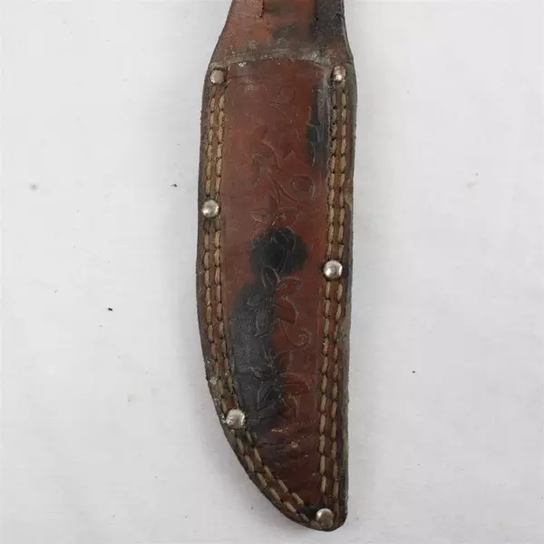 Vintage Collectible Fixed Blade Knife made by Western Includes Leather Sheath