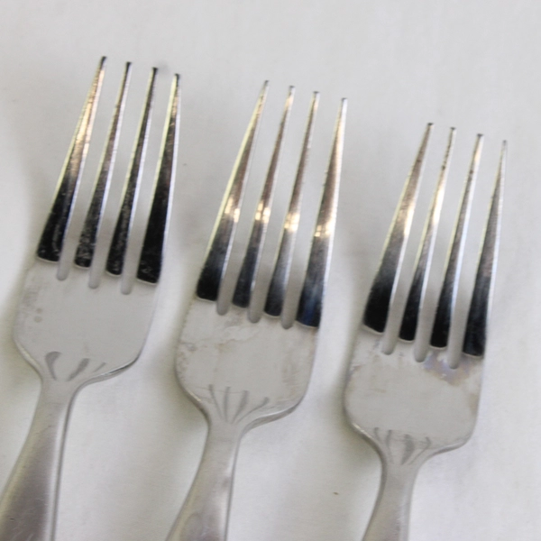 Lot of 3 Retroneu Roadway Stainless Steel 18/10 Salad Forks 7 Inches