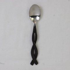 Retroneu Spaghetti Pattern (Twisted Handle) Stainless Teaspoon Rare Find 7.25"