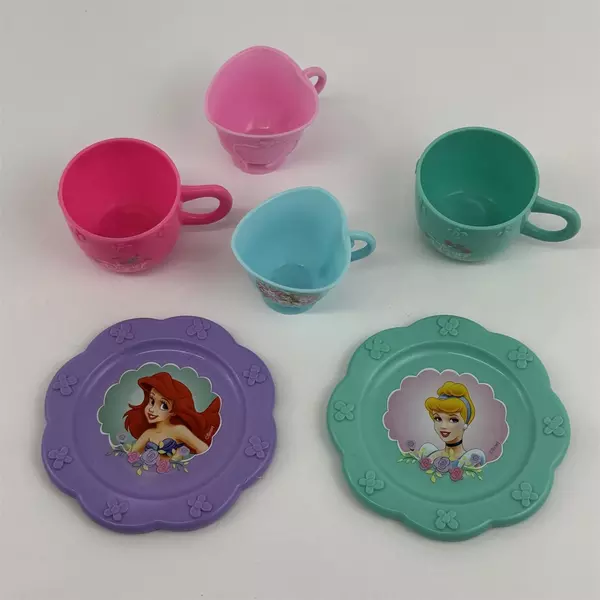 4 CDI Disney Princess Child's Pretend Play Plastic Tea Cups And 2 Plates 