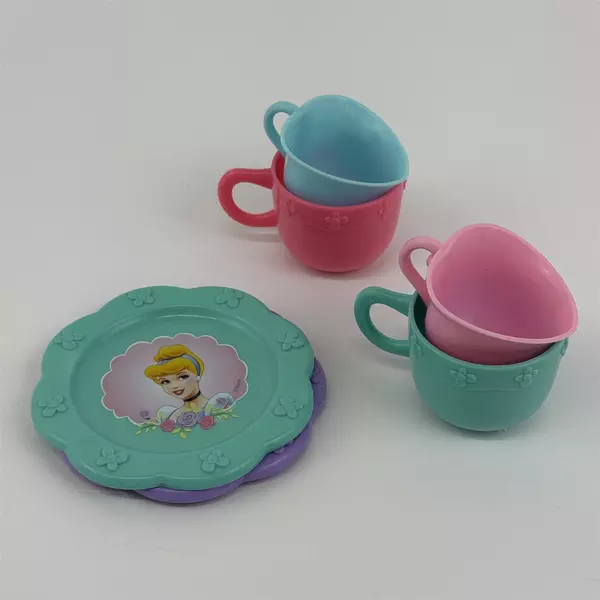 4 CDI Disney Princess Child's Pretend Play Plastic Tea Cups And 2 Plates 