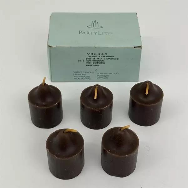 5 Party Lite Votive Candles Teakwood And Cardamon V06443 Original Worn Box