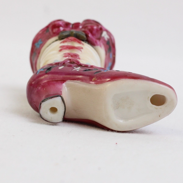 Unbranded Victorian Opera Boot Hinged Trinket Box Pink and White Florals