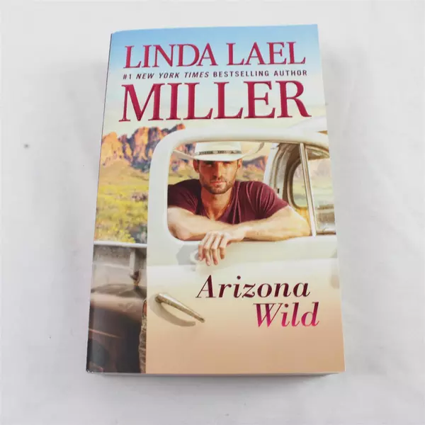 Arizona Wild by Linda Lael Miller A Mojo Sheepshanks Novel Paperback 2016