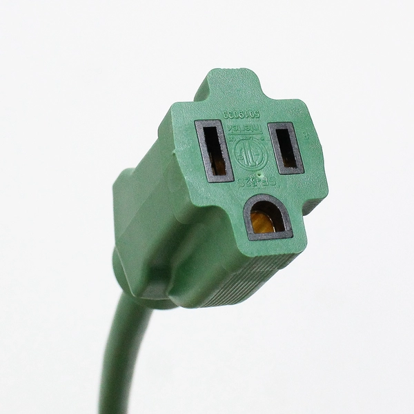 Utilitech Green Single-Outlet Outdoor Use Extension Cord 15ft