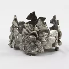 Decorative Magnolia Metal Pillar Candle Holder Rustic Vintage