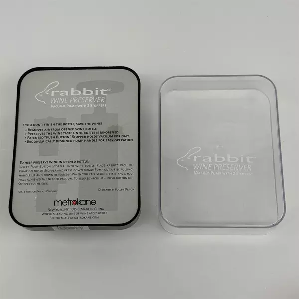 Metrokane Rabbit Wine Preserver Vacuum Pump with 2 Stoppers Open Box