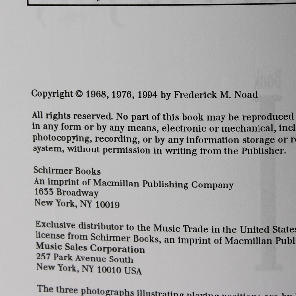 Solo Guitar Playing: Book 1 by Frederick M Noad With CD 1994 Paperback