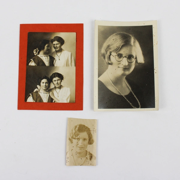 Lot Of 12 Vintage Family Snapshot Photos