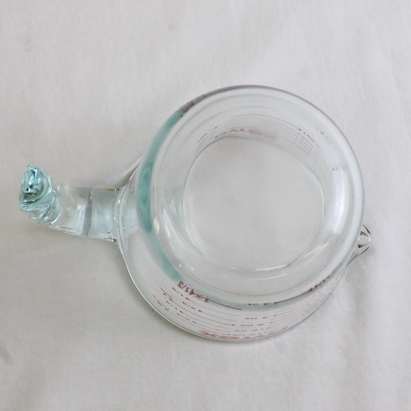 Pyrex 2-Cup Clear Measuring Glass #26 Red Lettering