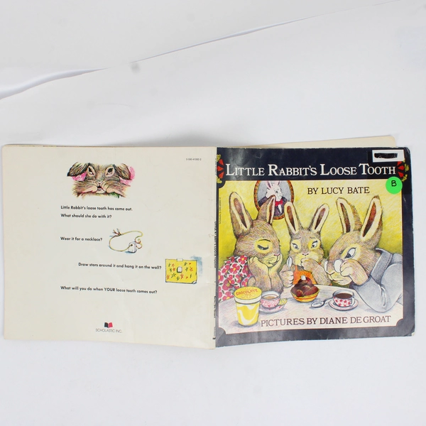 Vintage Little Rabbit's Loose Tooth by Lucy Bate 1975 Scholastic Paperback Book