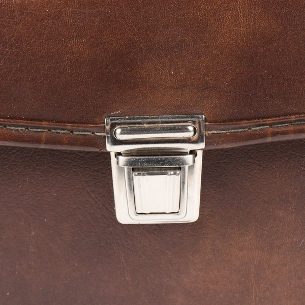 Vintage Unbranded Cassette Hard Holder Carrier Case Brown Vinyl 6"x4.75"x12.25"