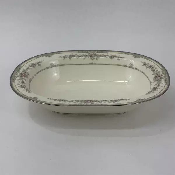 Noritake Shenandoah 9729 Bone China Japan Rim Ivory Oval 10.5" Vegetable Bowl