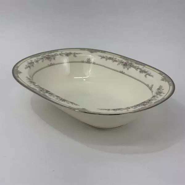 Noritake Shenandoah 9729 Bone China Japan Rim Ivory Oval 10.5" Vegetable Bowl