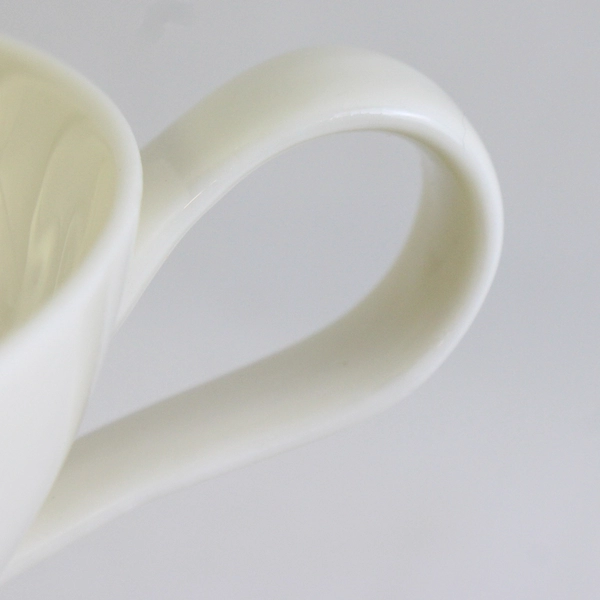 VTG Eva Zeisel Castleton Museum White Wide Flat Cup and Saucer Set