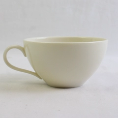 VTG Eva Zeisel Castleton Museum White Flat Cup