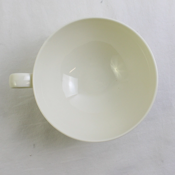VTG Eva Zeisel Castleton Museum White Wide Flat Cup
