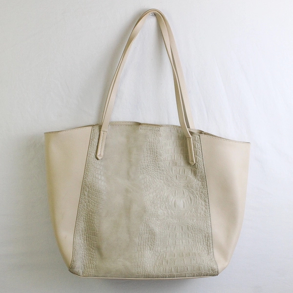 Nordstrom Inc Cream Faux Leather/Suede Women's Tote Bag W/ Matching Clutch
