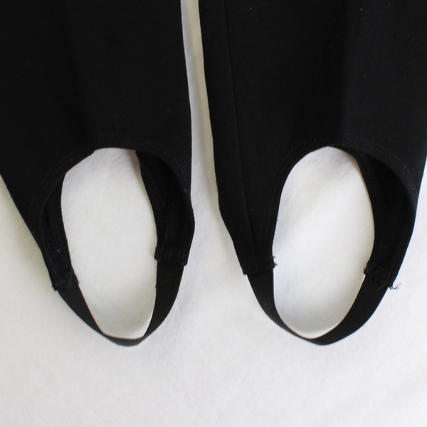 Chico's Solid Black Stirrup Leggings Women's Size 2 Short