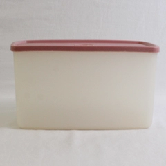 Tupperware Food Storage Container 1527-4 with Pink Lid 714-5 FLAW