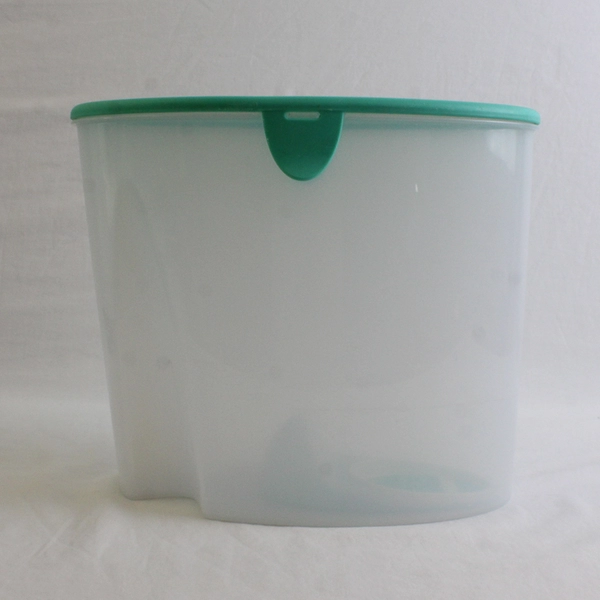 Vintage Tupperware 5 L Cereal Keeper Dry Food Storage Container