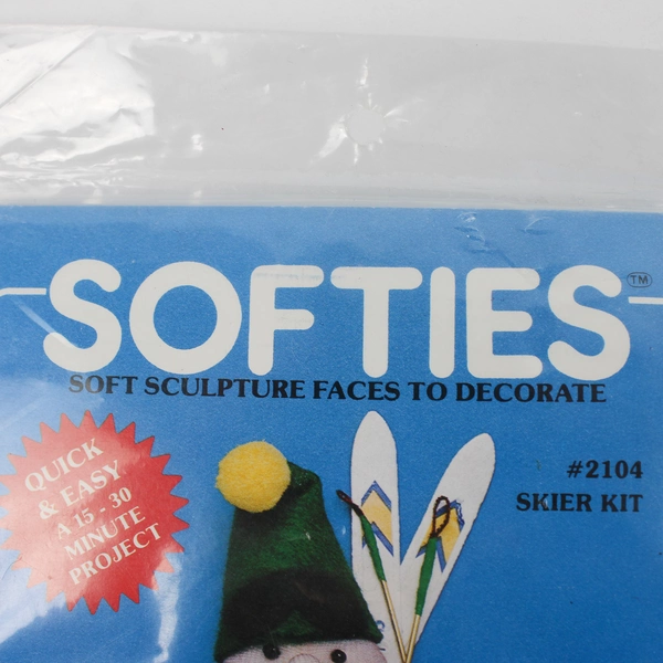 Lot Of 2 1982 Softies Sculpture Faces To Decorate Kits Baseball Player & Skier