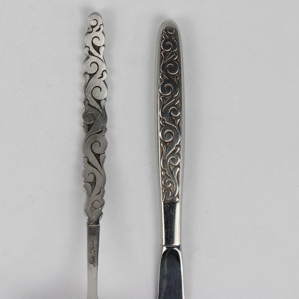 Lot Of 3 International Silver Florentine Scroll Flatware 2 Ladles & Butter Knife