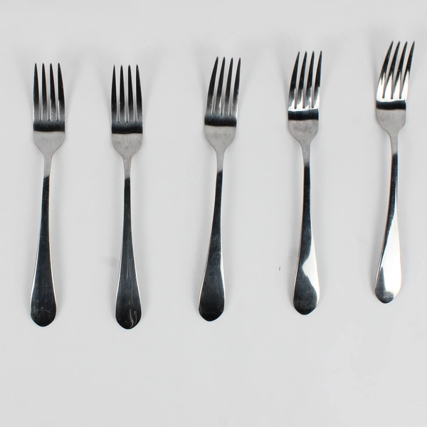 Lot Of 5 International Silver Ridgefield (Stainless) Flatware Dinner Forks 8.5"