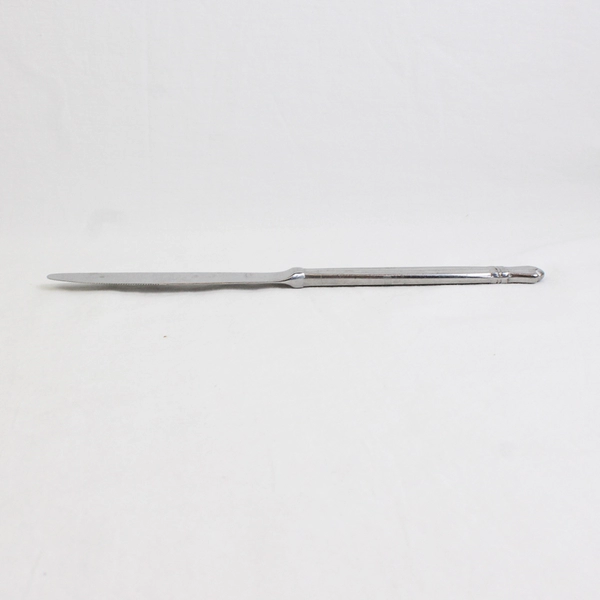 Set of 8 Retroneu Royale Pattern 18/8 Stainless Modern Solid Knives 9 Inches