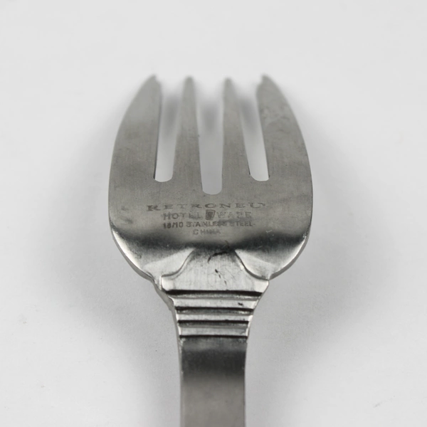 A Retroneu Regency Pattern 18/10 Stainless Salad Fork 7 Inches Satin Frosted