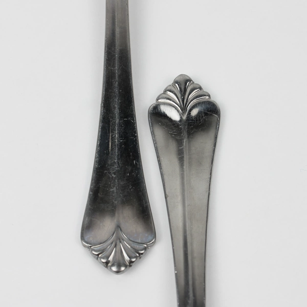 2 Piece Serveware Set Retroneu Whitney Pattern 18/10 Stainless Spoon & Pie Serve