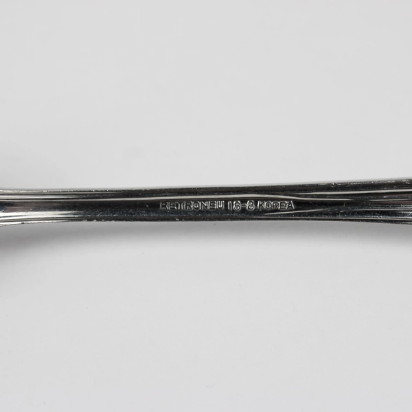 A Retroneu the Strand Pattern 18/8 Stainless Steel Teaspoon 6.5 Inches 