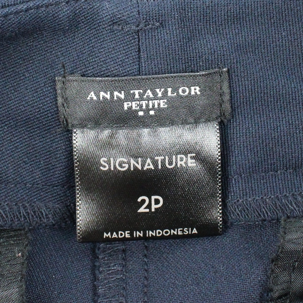 Ann Taylor Navy Blue Tapered Leg Signature Dress Pants Women's Size 2P