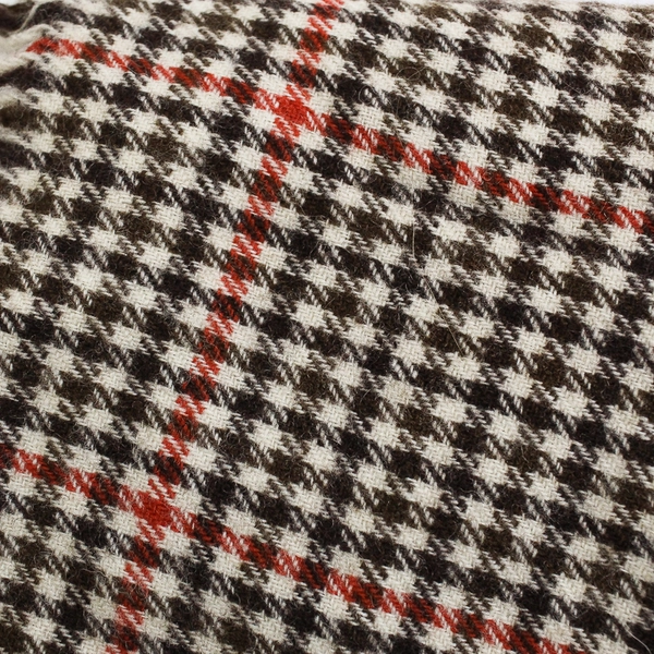 Brown and Red Houndstooth Pattern Knit Scarf With Fringe 11" x 55"