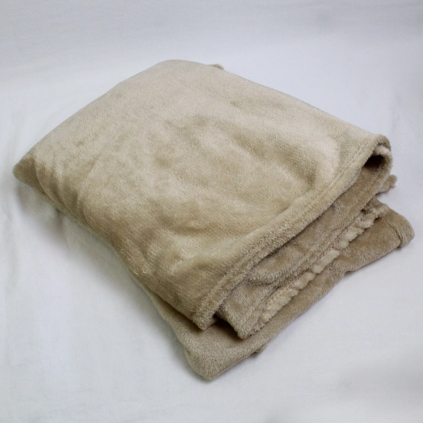 Macy's Bon Voyage 3 Piece Comfort Set Brown (Travel Pillow, Blanket, Eye Mask)