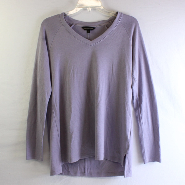 Banana Republic Lavender Purple Long-Sleeve V-Neck Knit Top Women's Size Small