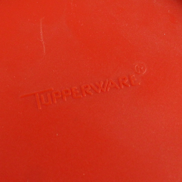Tupperware 12 1/4 Cups Food Storage Container 1615-4 with Red Lid 1616-13