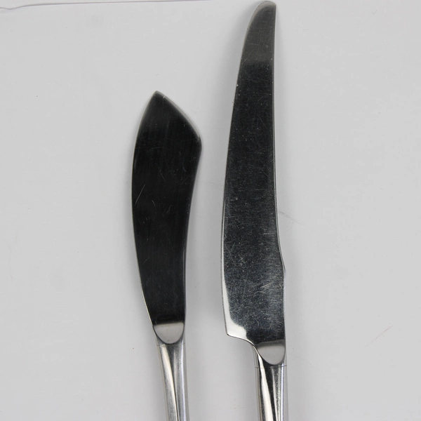 Lot Of 5 Towle Silver Holbrooke (Stainless, Satin) Flatware Dinner/Butter Knives