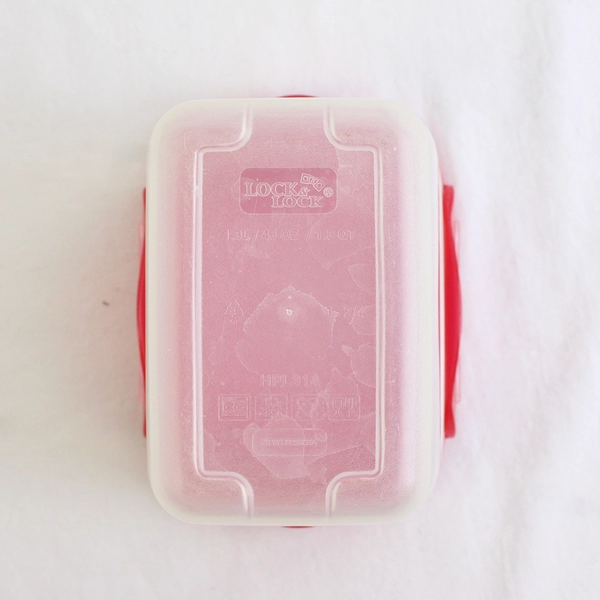 Lock & Lock 1.3 L Plastic Food Storage Container Red Lid