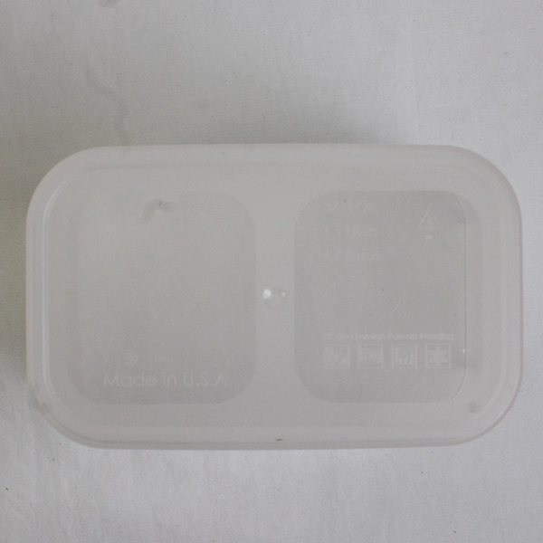 Snapware 4.7-Cup Plastic Food Storage Container